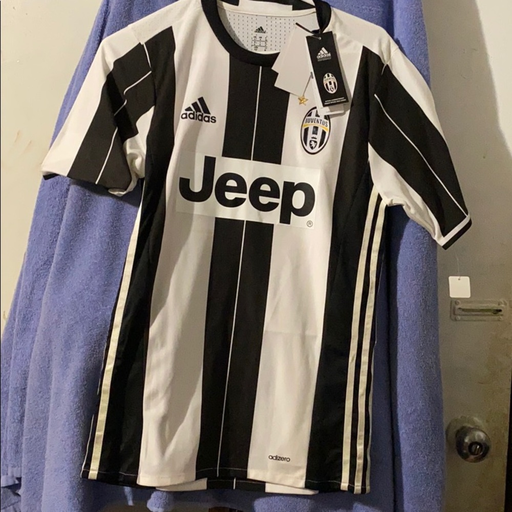 BRAND NEW with tags ADIDAS Juventus POGBA Jersey